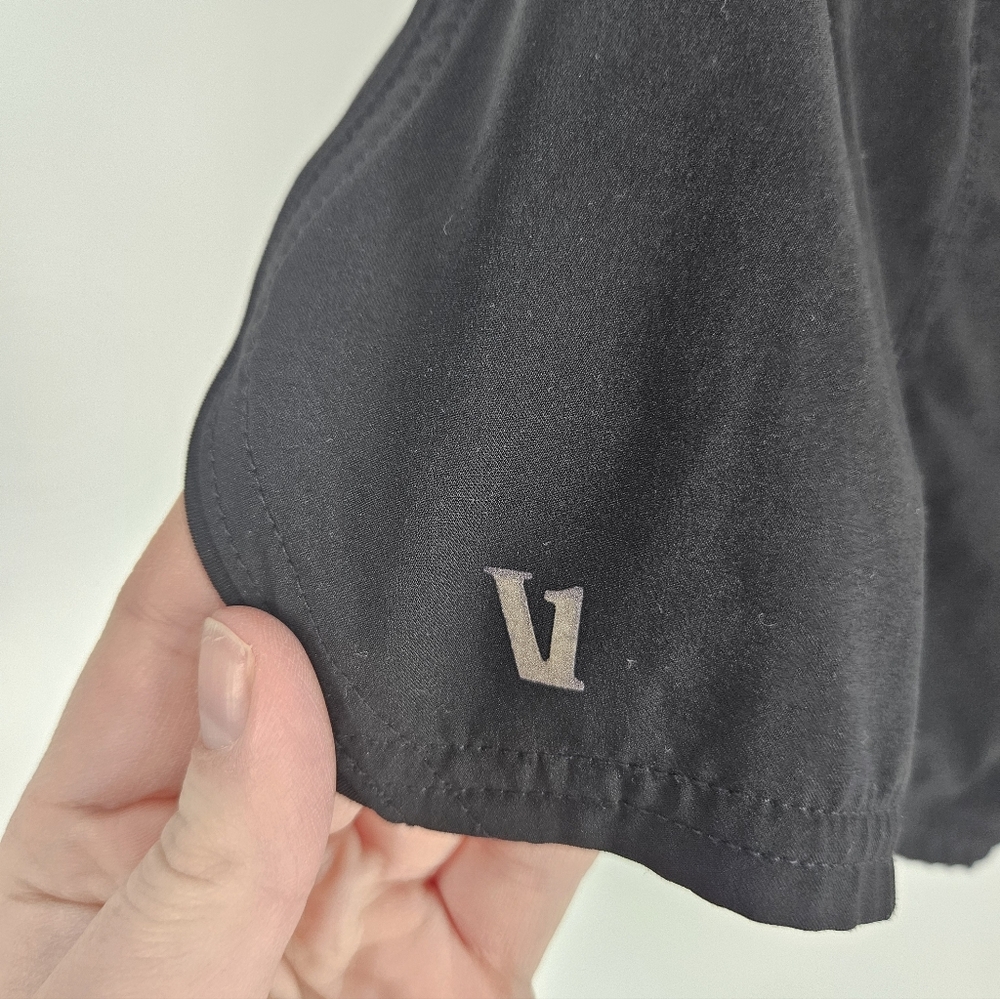 Vuori Black Clementine Shorts S - Picture 5 of 7